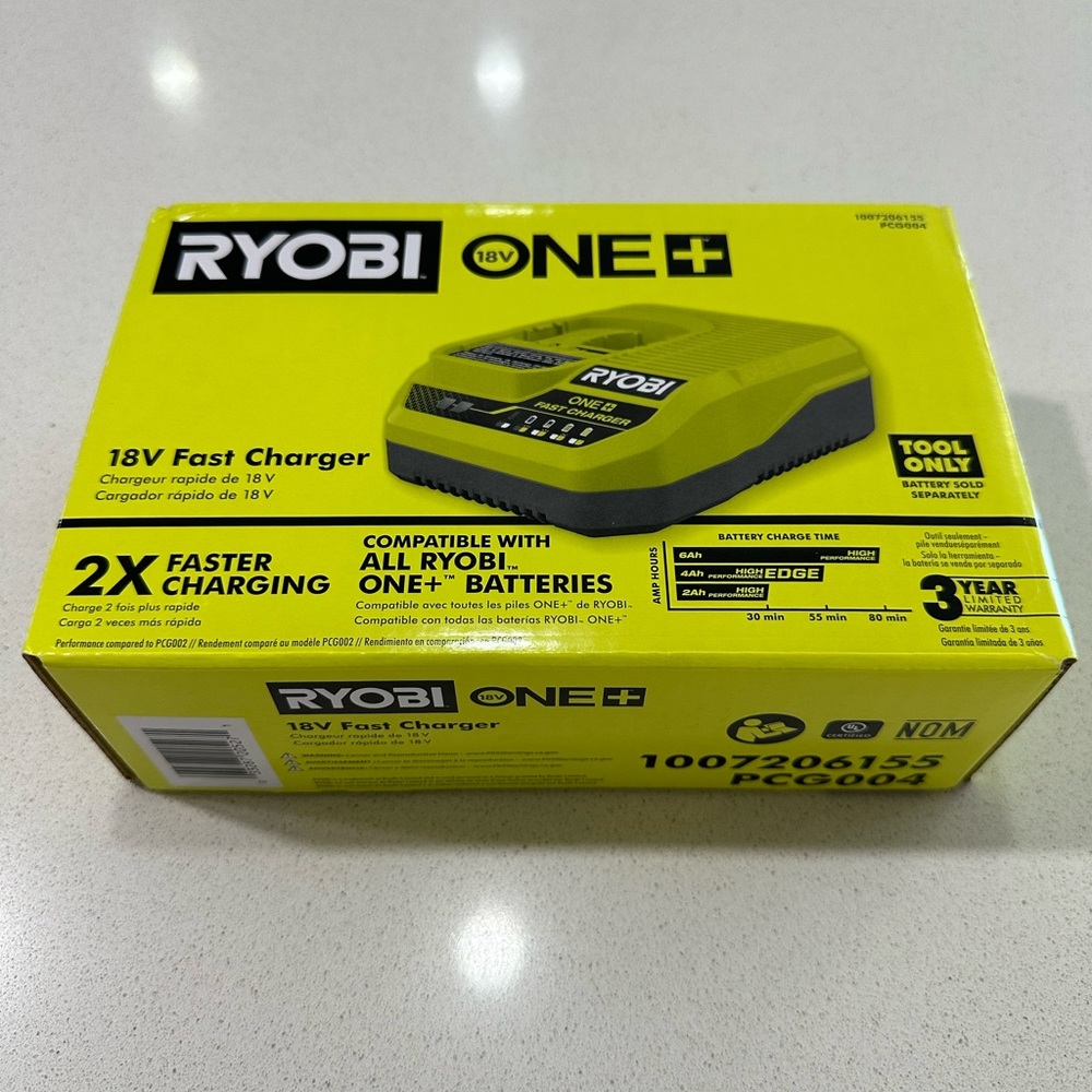 RYOBI ONE+ 18V Fast Charger - Yellow/Black.